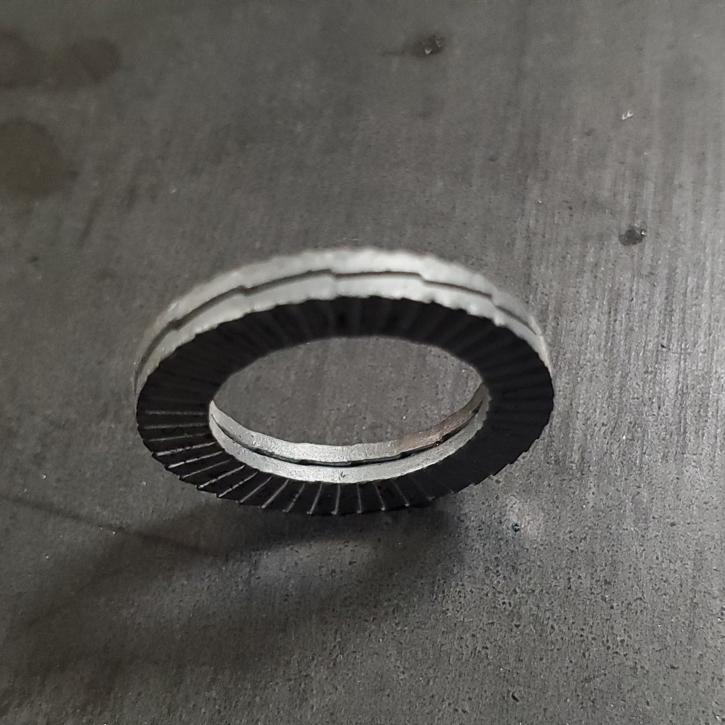 Wedge Locking Washers for Axle Bolt